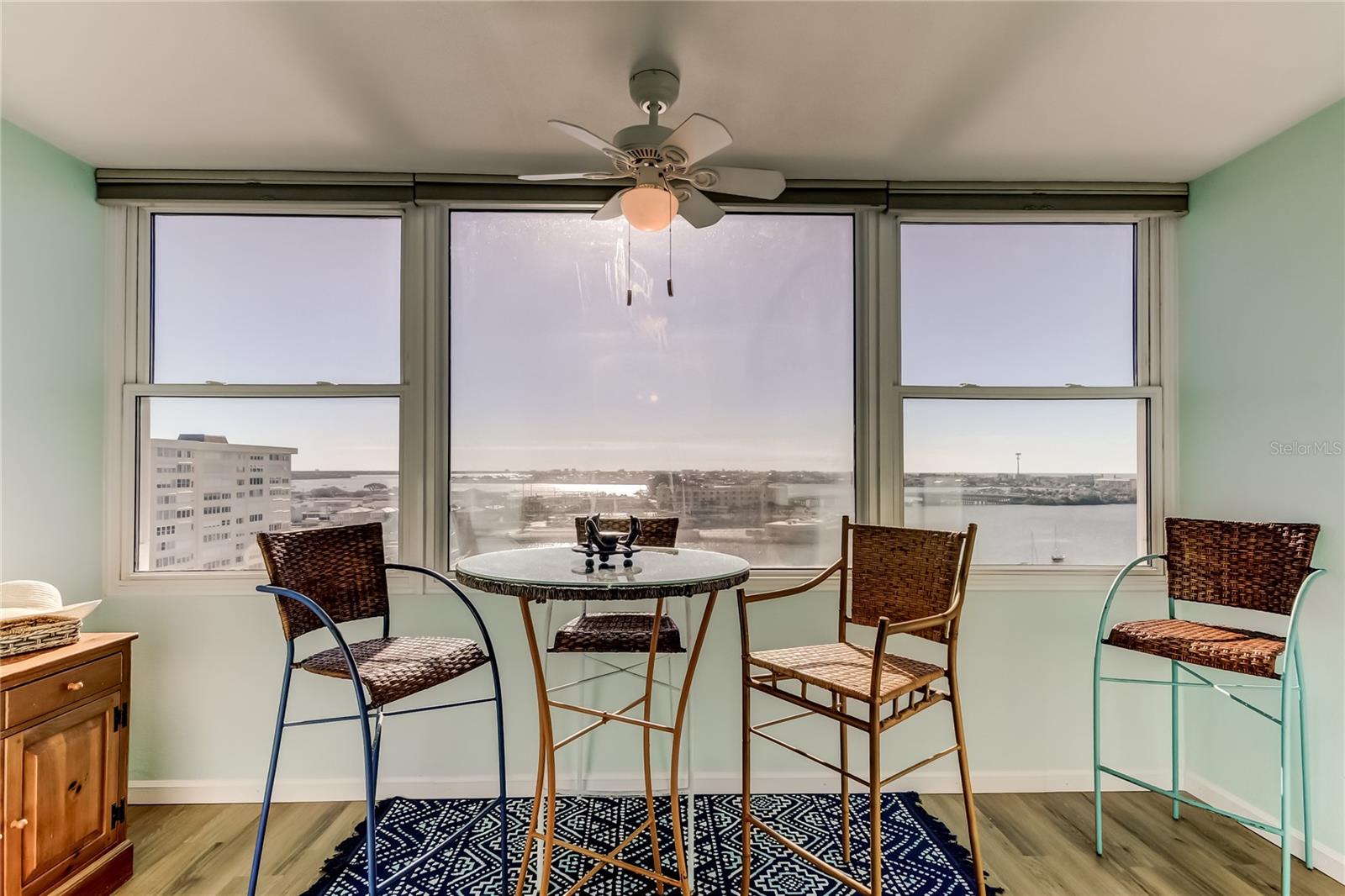 CONTINENTAL TOWERS CONDO - Residential