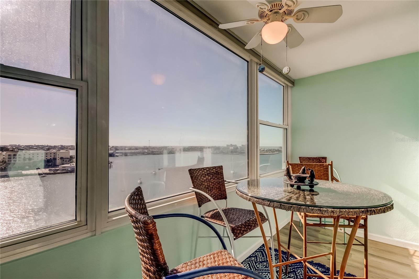 CONTINENTAL TOWERS CONDO - Residential