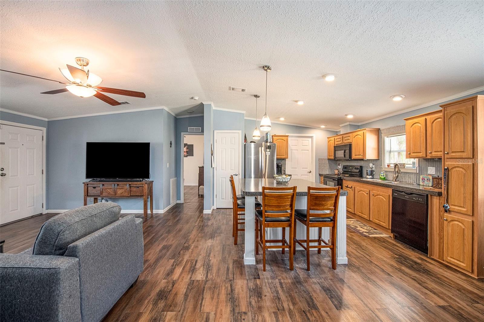 KEYSTONE PARK - Residential