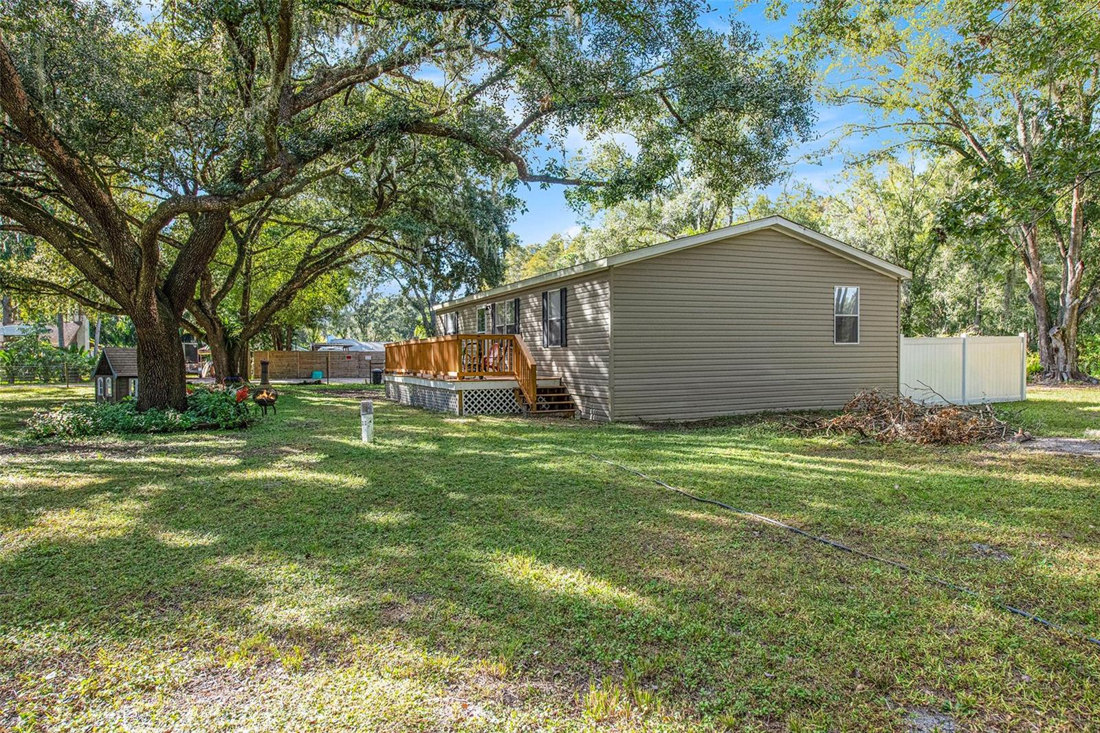 KEYSTONE PARK - Residential