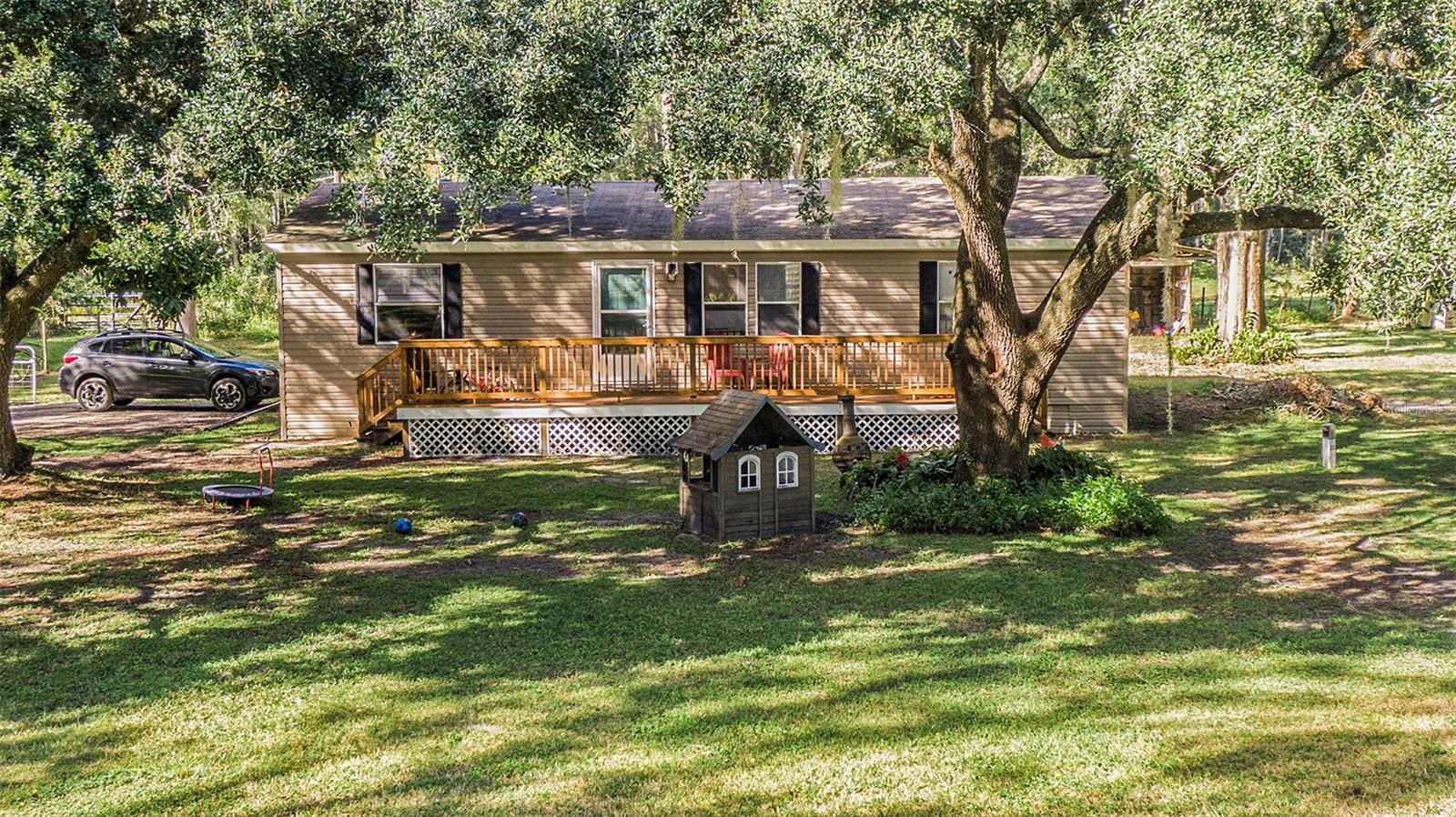 KEYSTONE PARK - Residential