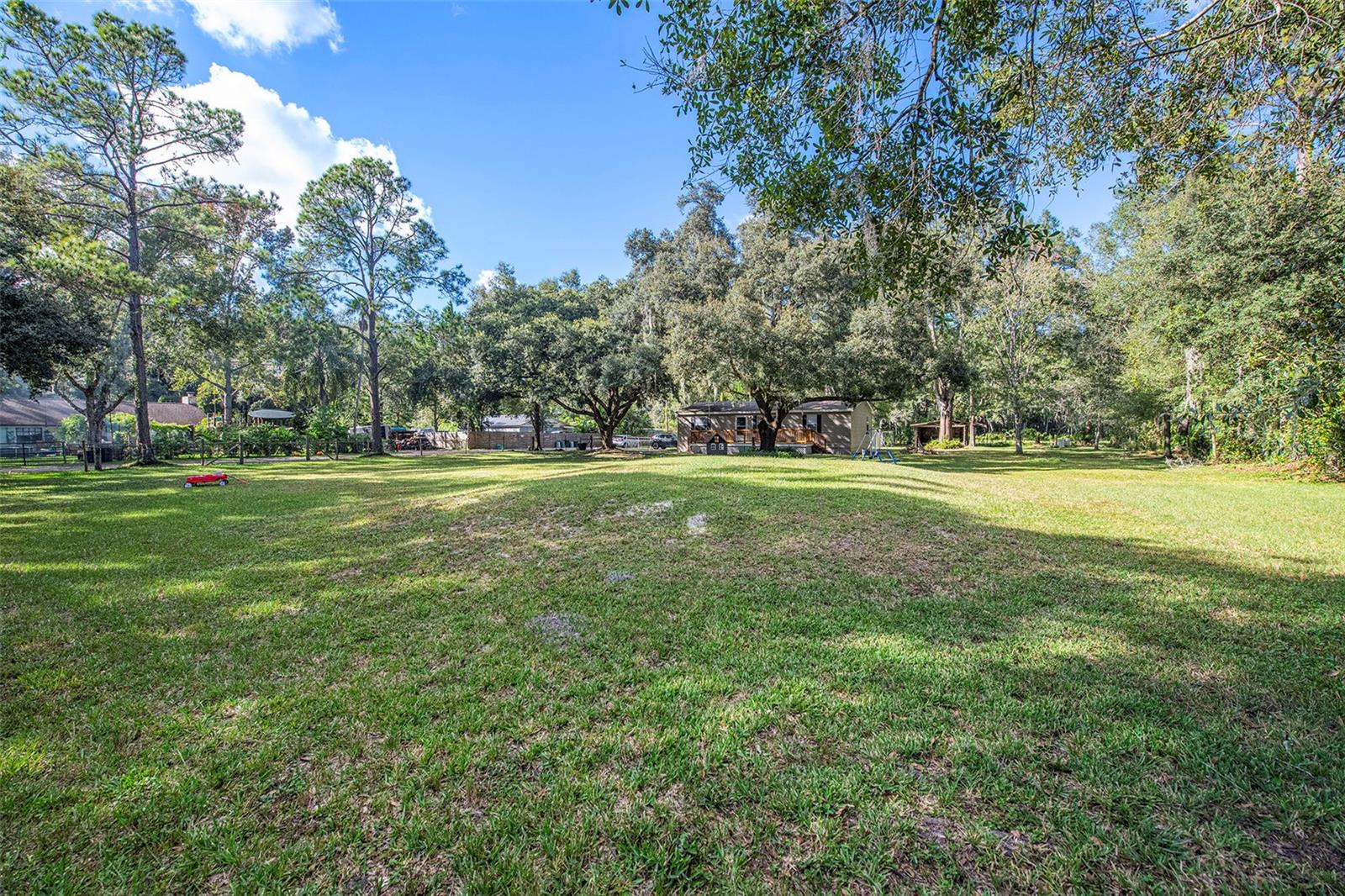 KEYSTONE PARK - Residential