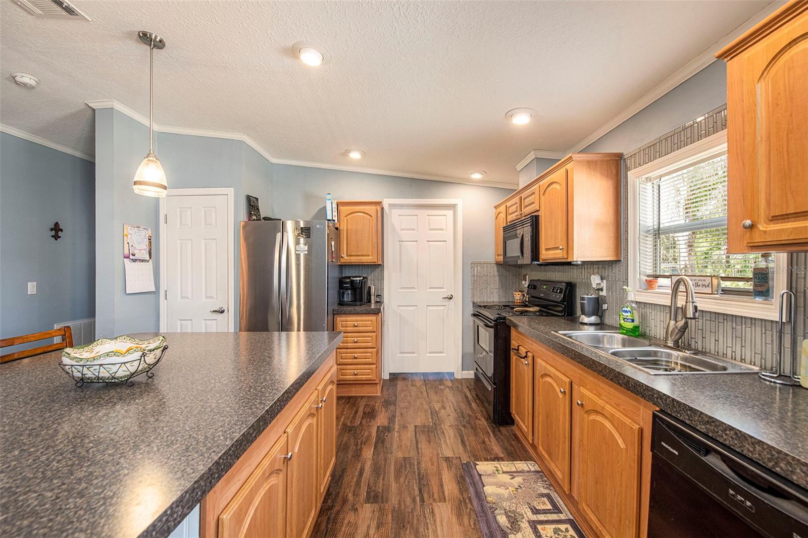 KEYSTONE PARK - Residential