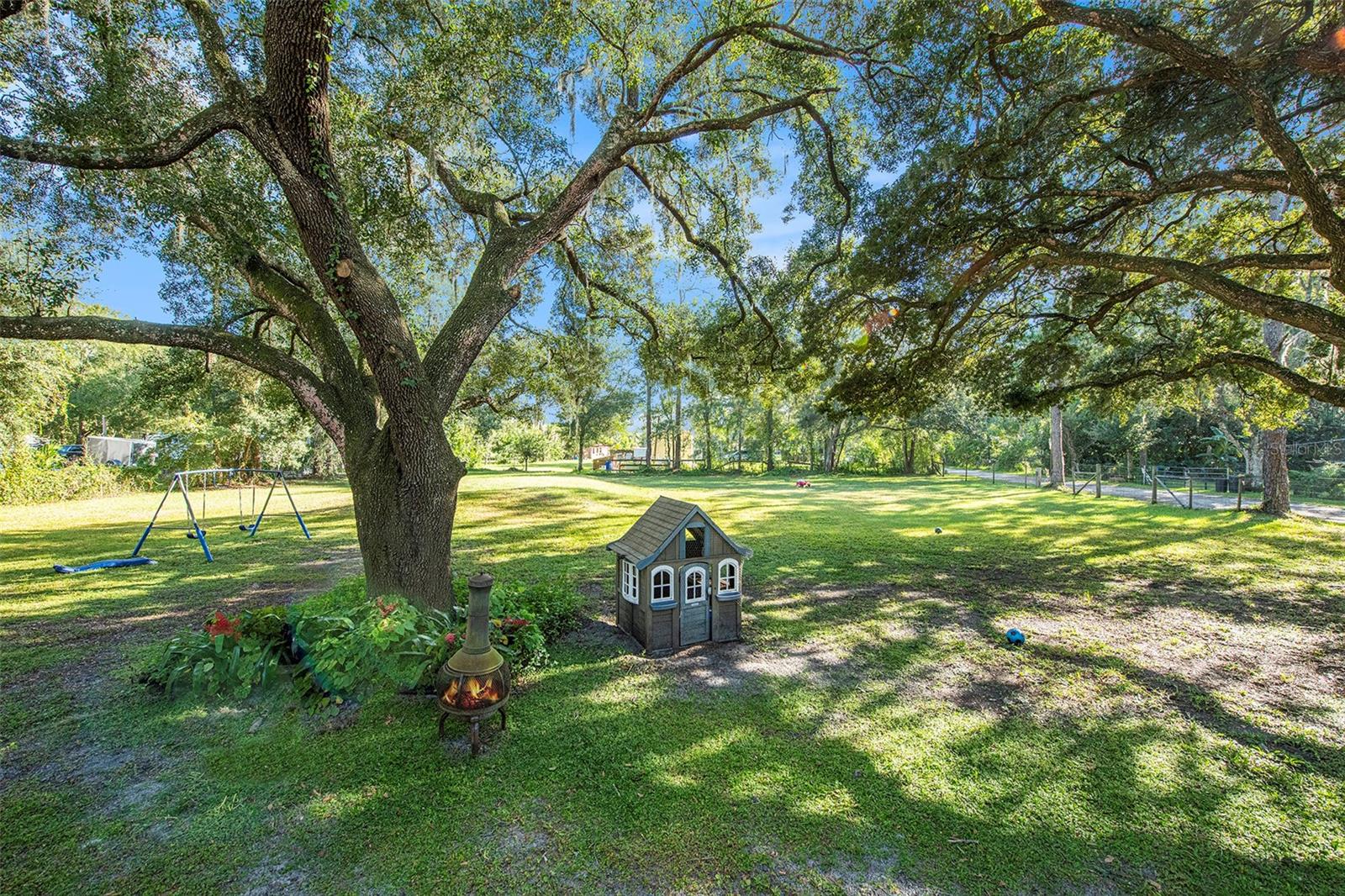 KEYSTONE PARK - Residential