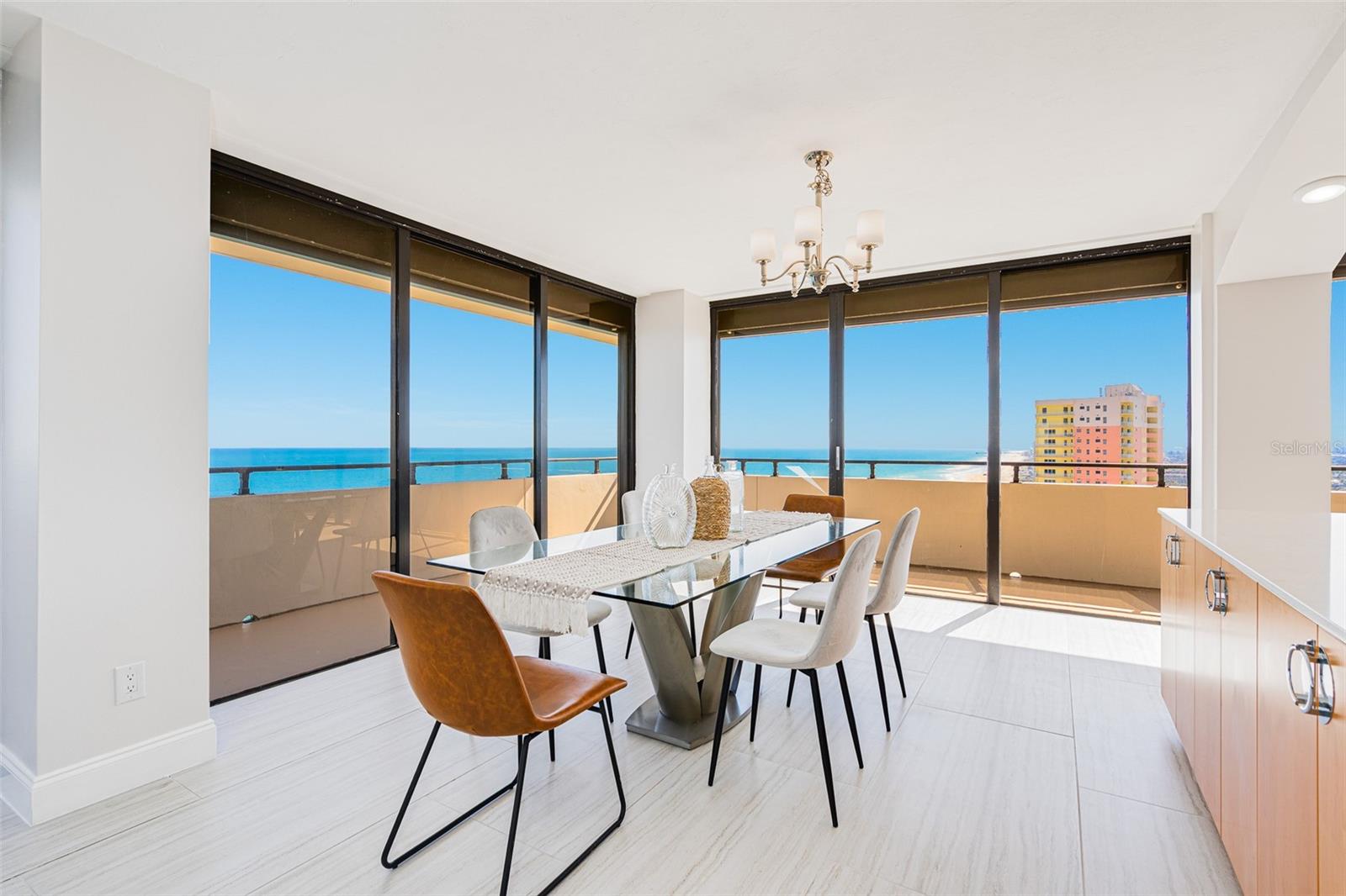 ALIKI FORUM - Residential