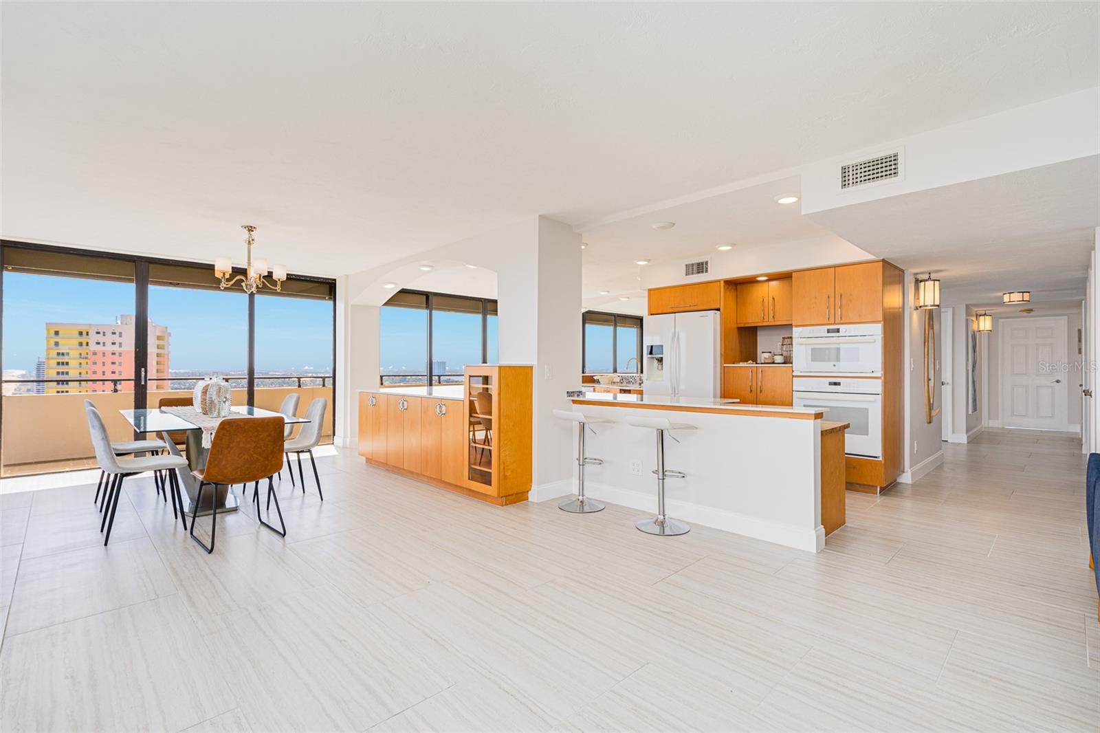 ALIKI FORUM - Residential