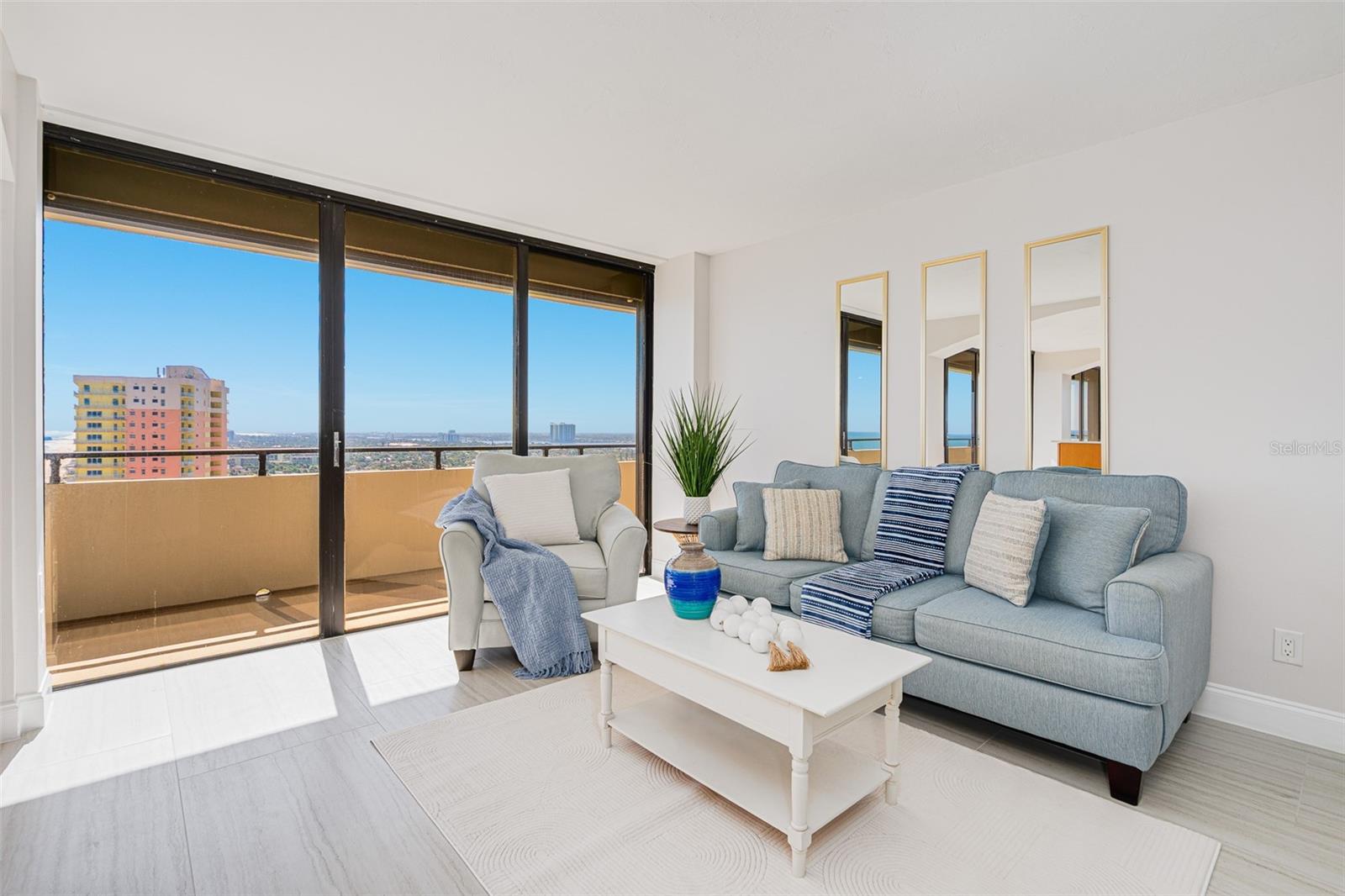 ALIKI FORUM - Residential