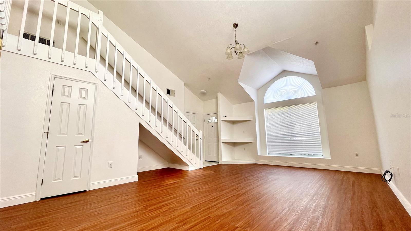 VILLAS OF CASSELBERRY PH 3 - Residential Lease