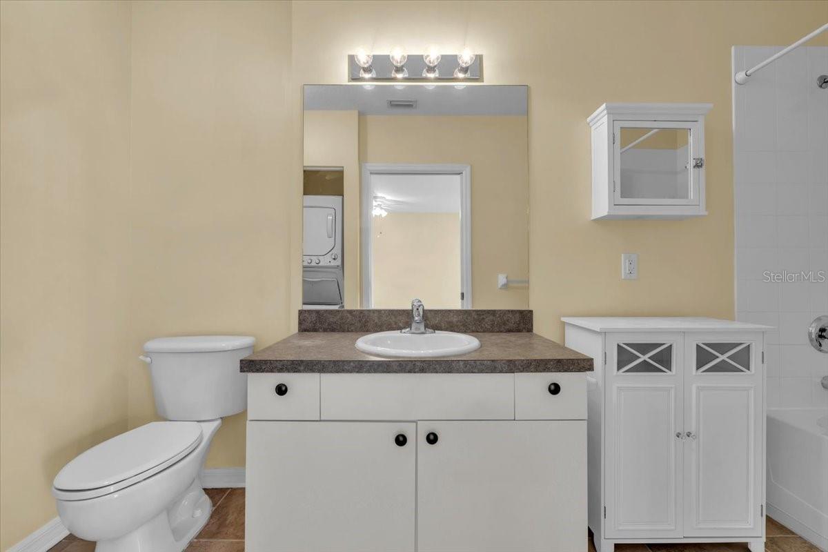 LAKE VIEW II HERITAGE LAKE PARK - Residential