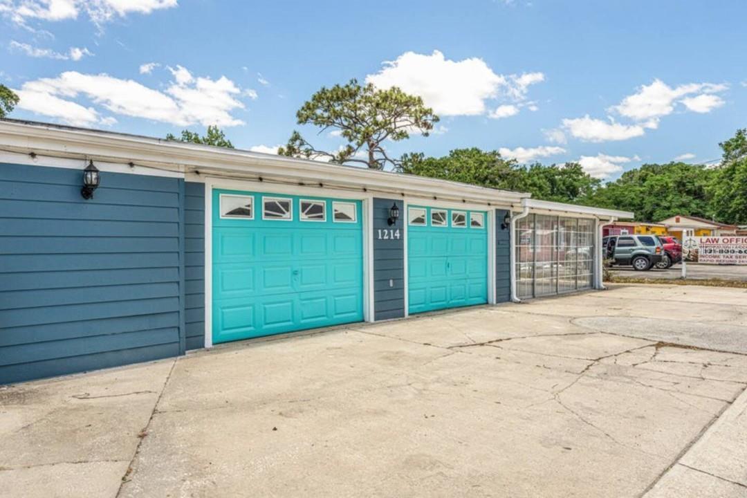 PINE HILLS MANOR 02 - Residential