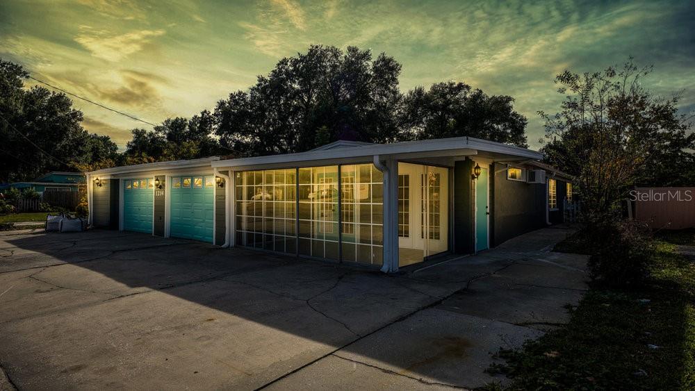 PINE HILLS MANOR 02 - Residential