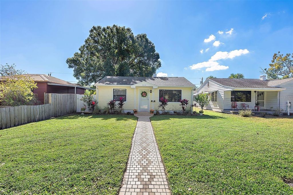 Photo of 4030 3rd Avenue N, St Petersburg, FL 33713 (MLS # TB8446728)