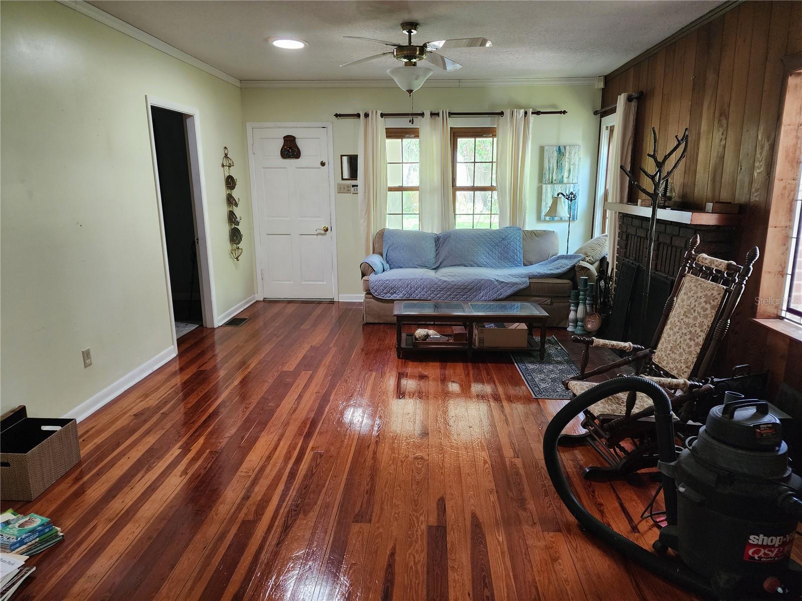 SPRING HILL - Residential