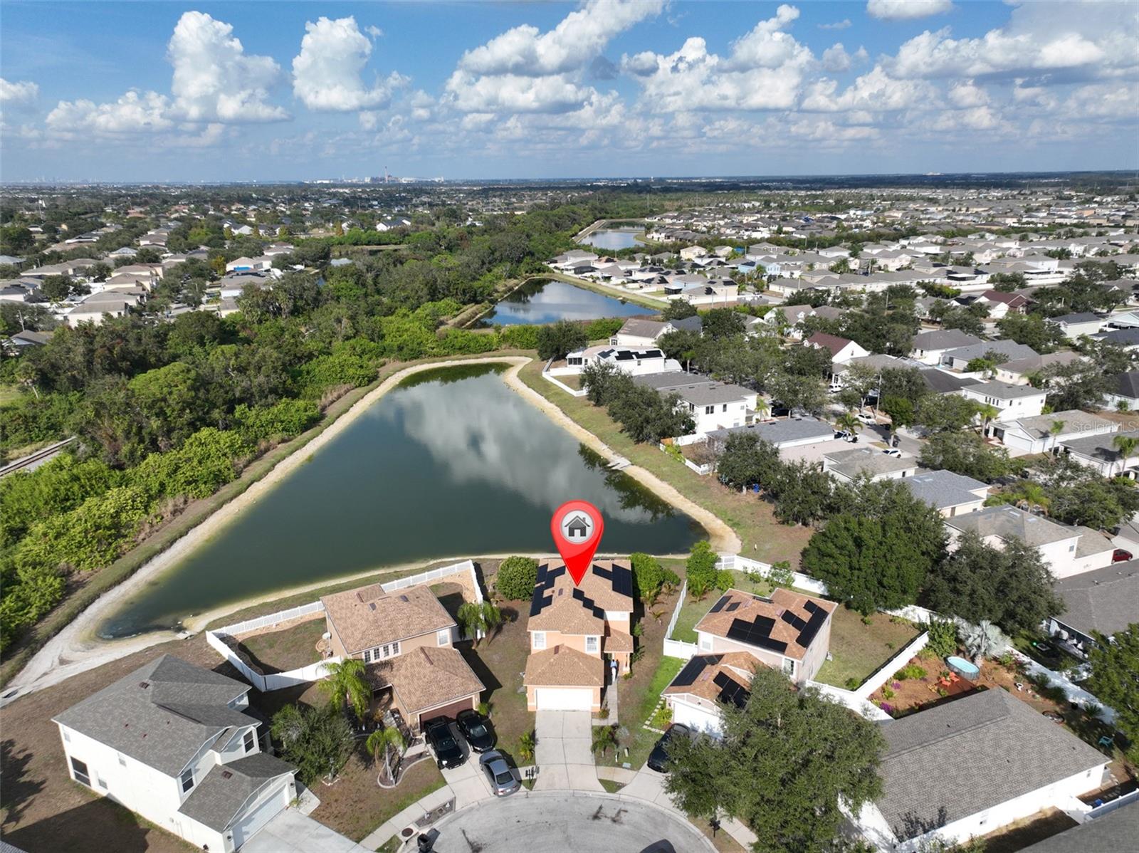 WELLINGTON NORTH AT BAY PARK - Residential