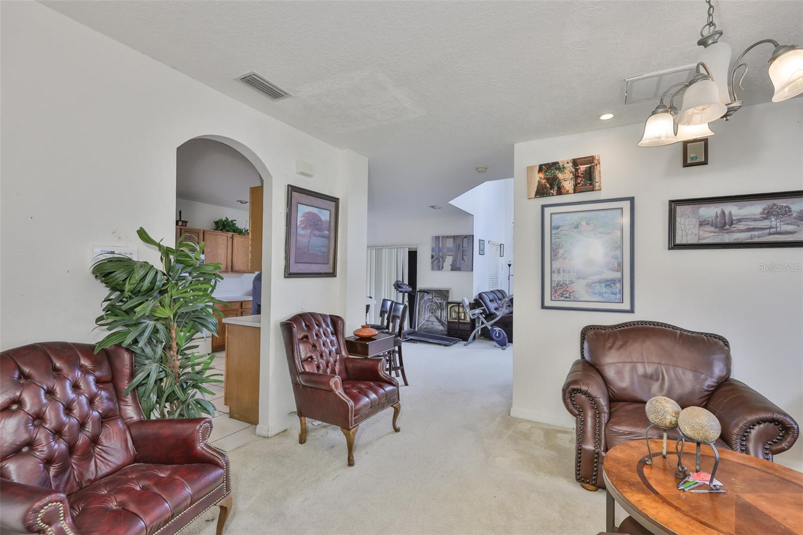 WELLINGTON NORTH AT BAY PARK - Residential