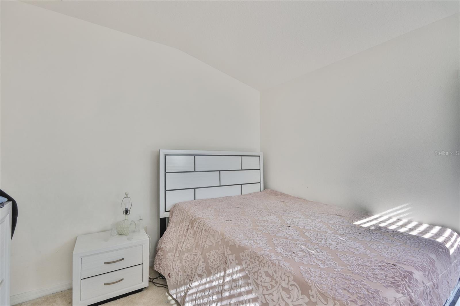 WELLINGTON NORTH AT BAY PARK - Residential