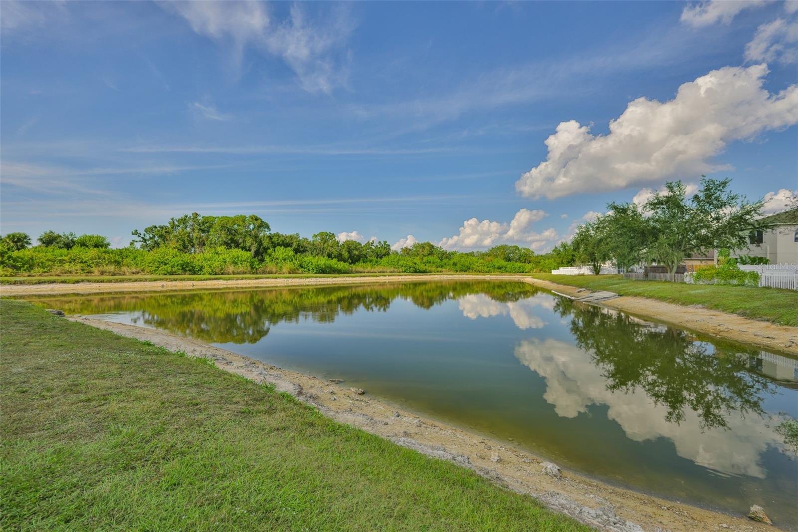 WELLINGTON NORTH AT BAY PARK - Residential