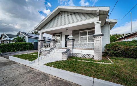 A home in TAMPA