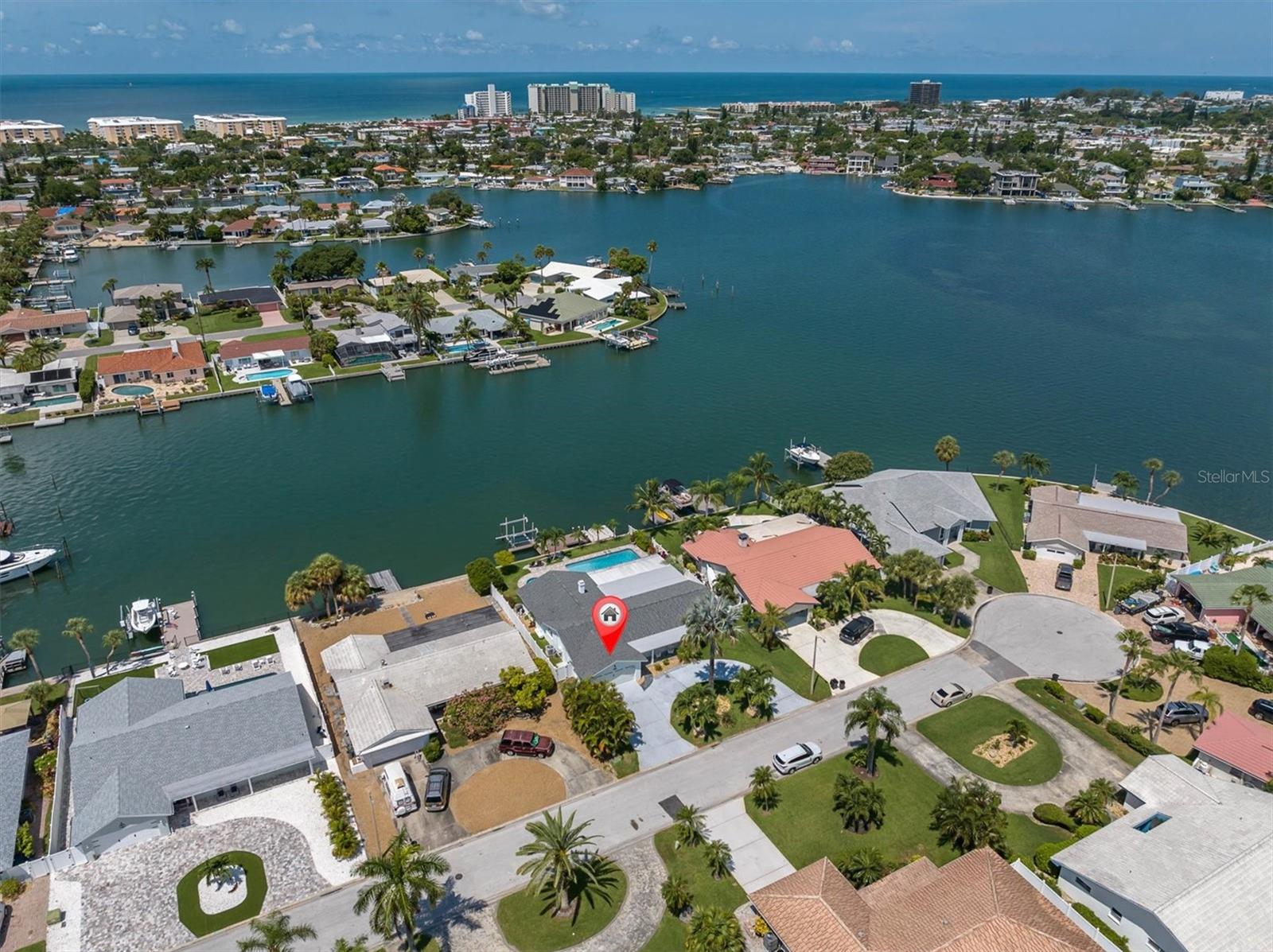 THREE PALMS POINT - Residential
