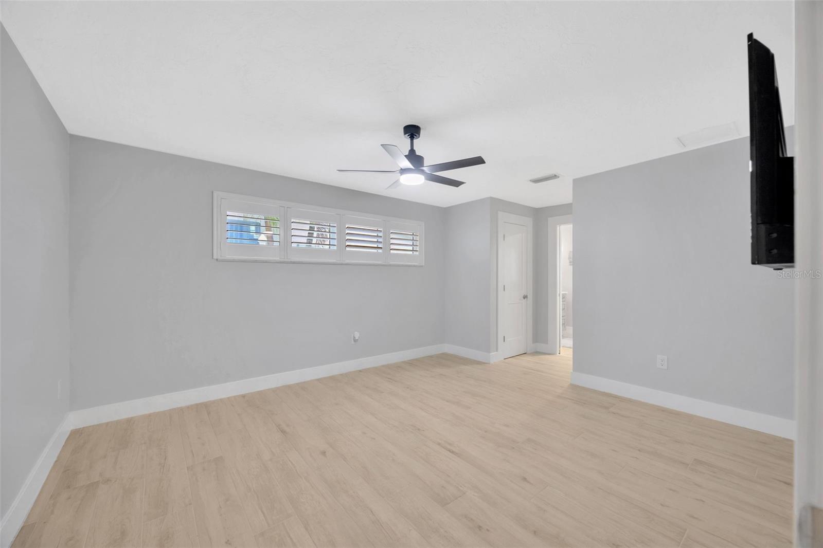 THREE PALMS POINT - Residential