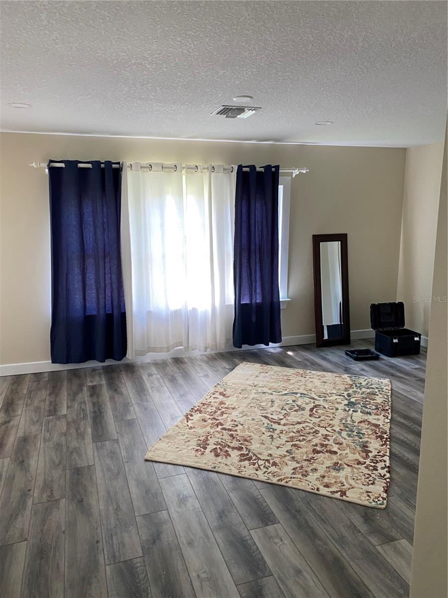 CLAKES BLK 14 HOWRYS ADD DELAND - Residential Income