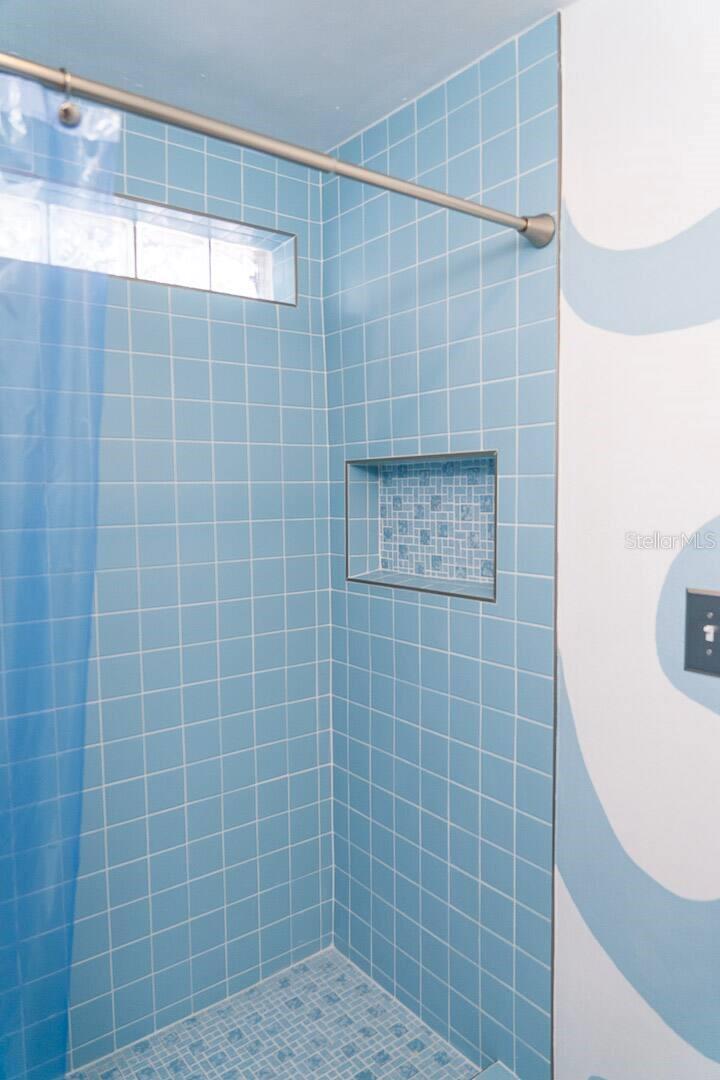 CLAKES BLK 14 HOWRYS ADD DELAND - Residential Income