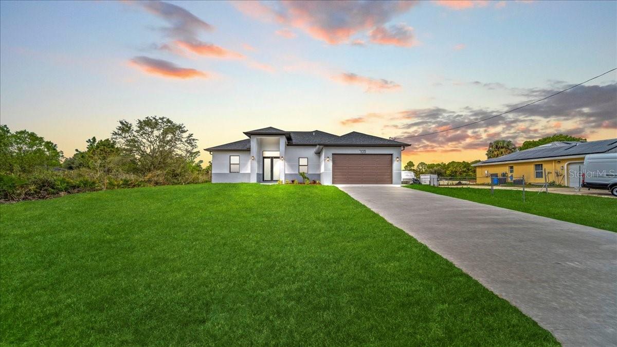 LEHIGH ACRES - Residential