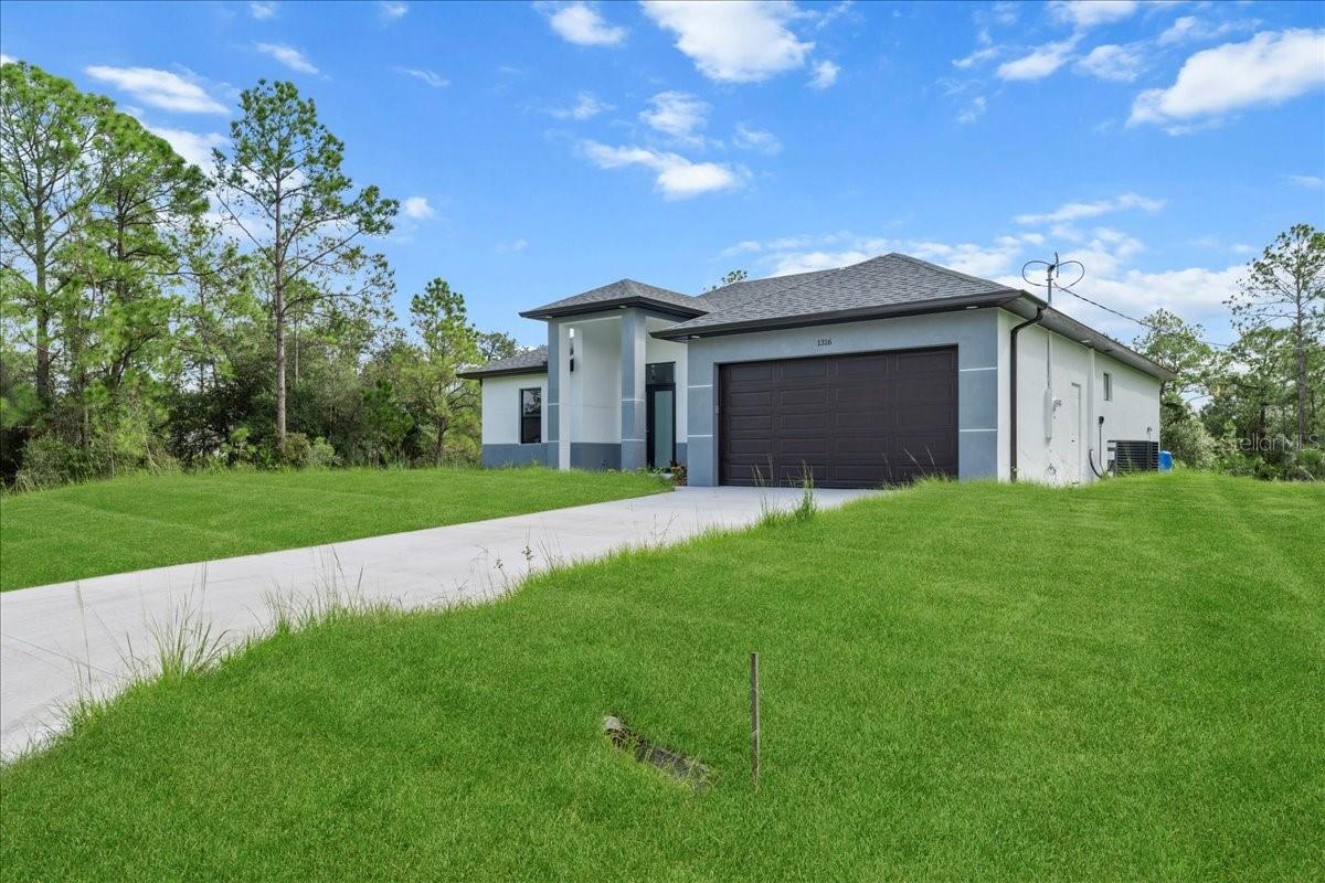 LEHIGH ACRES - Residential