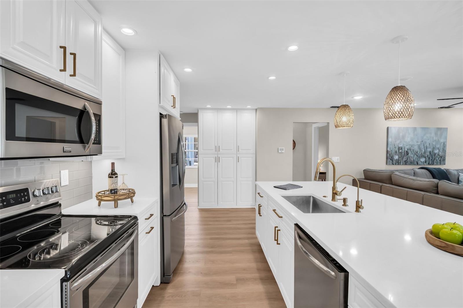 HIGHLAND LAKES - Residential