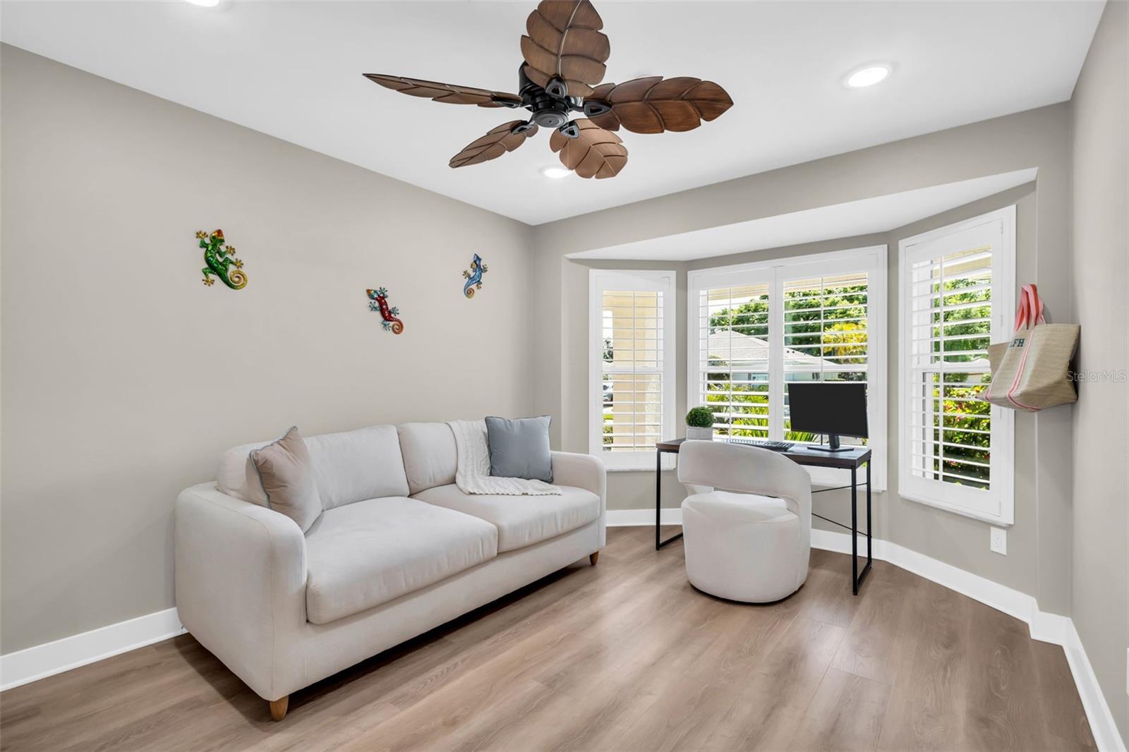 HIGHLAND LAKES - Residential