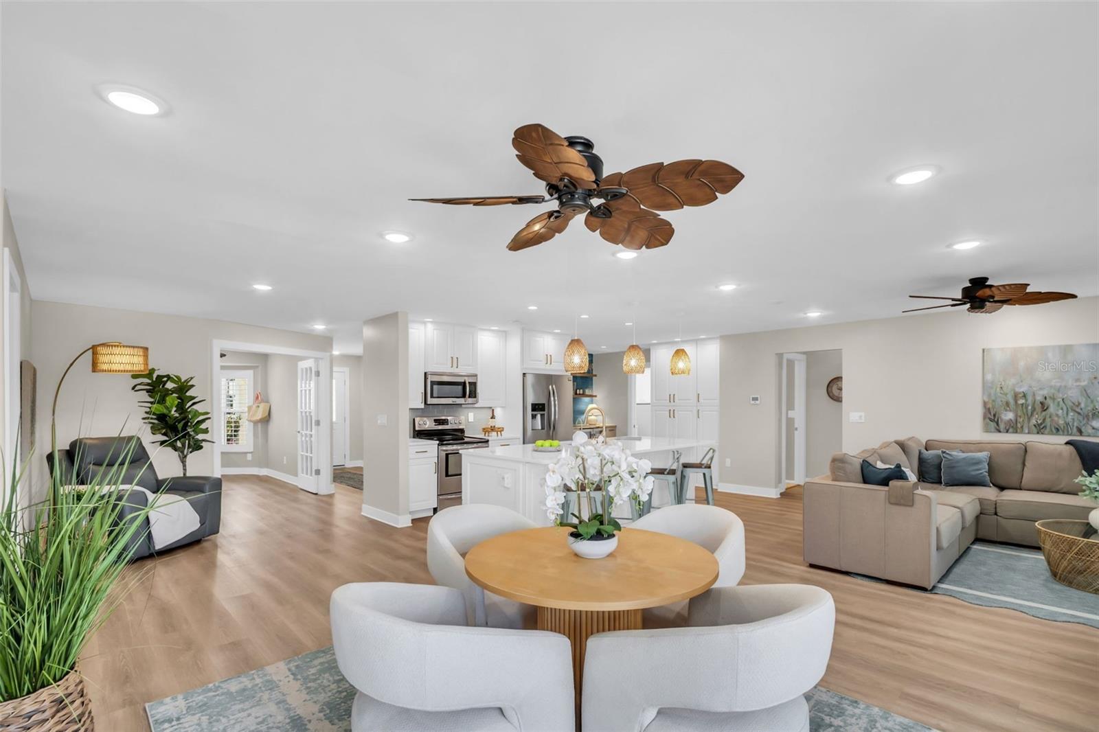 HIGHLAND LAKES - Residential