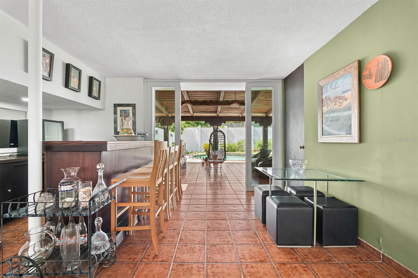 URBANIZACION TORRIMAR - Residential