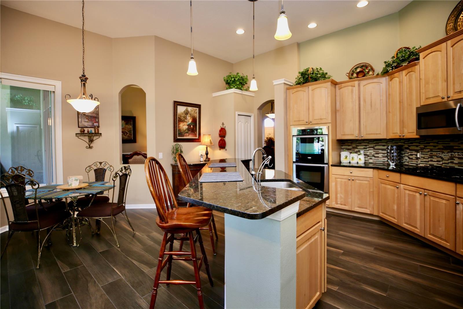 ARISTA - Residential