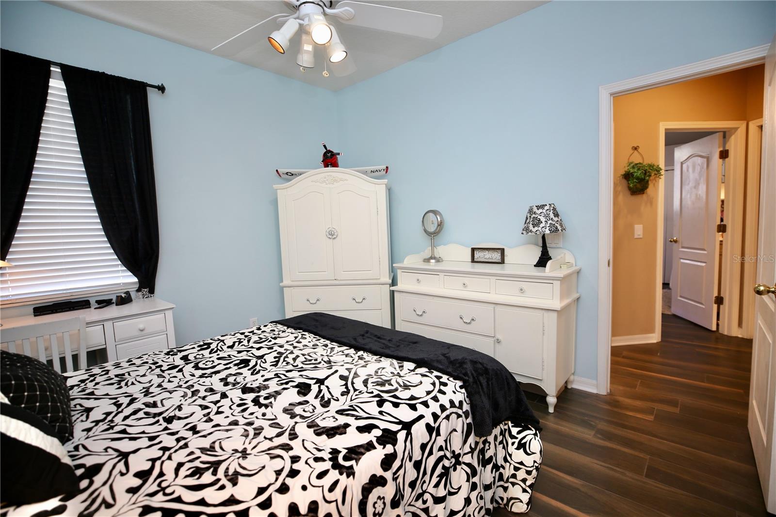 ARISTA - Residential