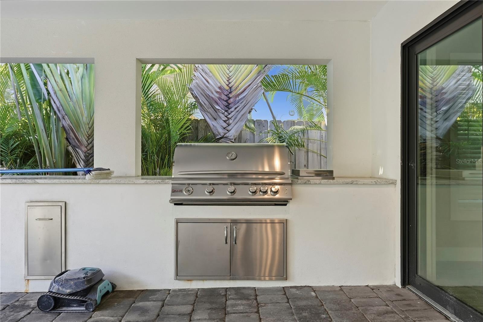 SNELL ISLE BRIGHTWATERS SEC 2 - Residential