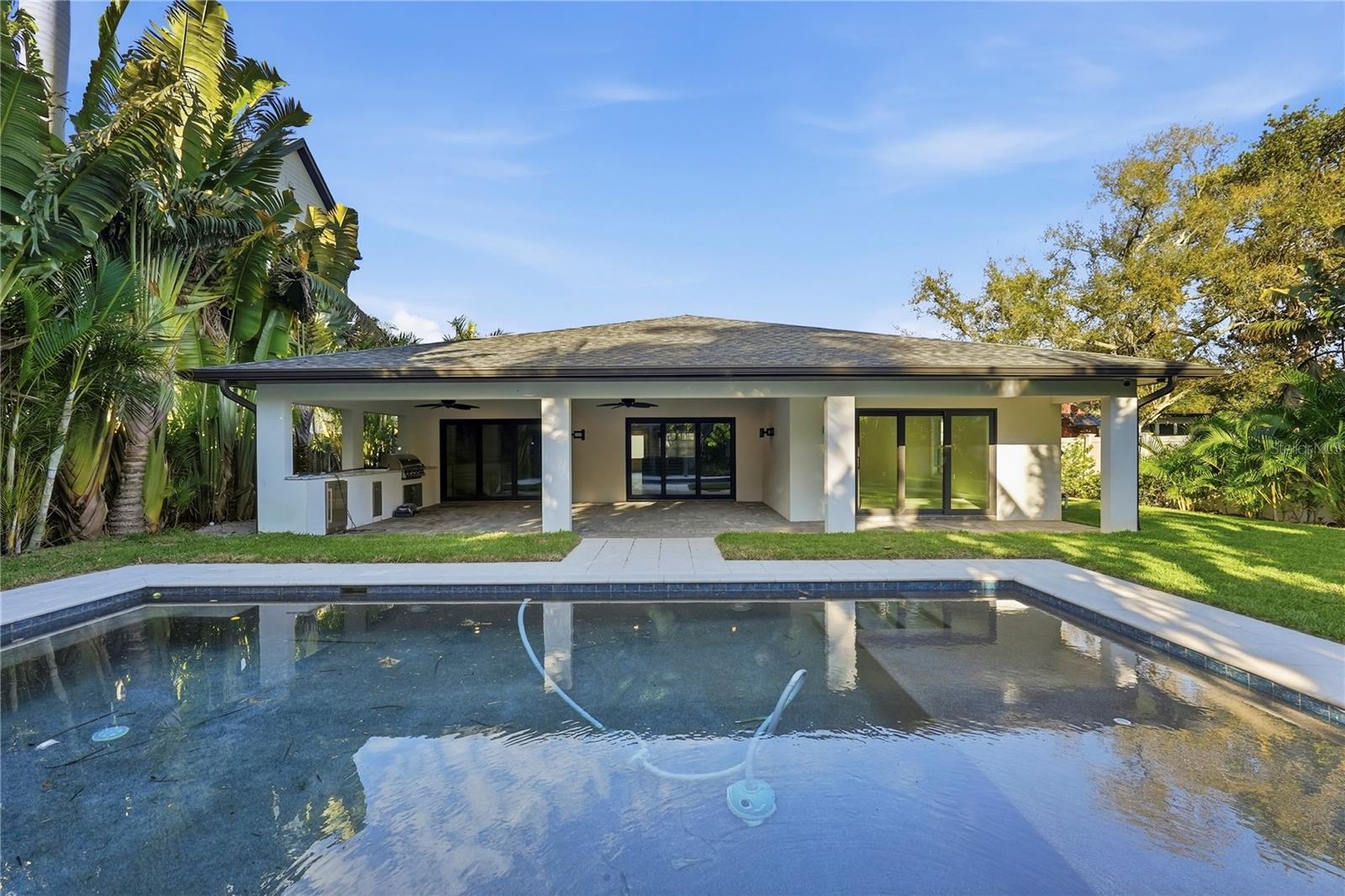 SNELL ISLE BRIGHTWATERS SEC 2 - Residential