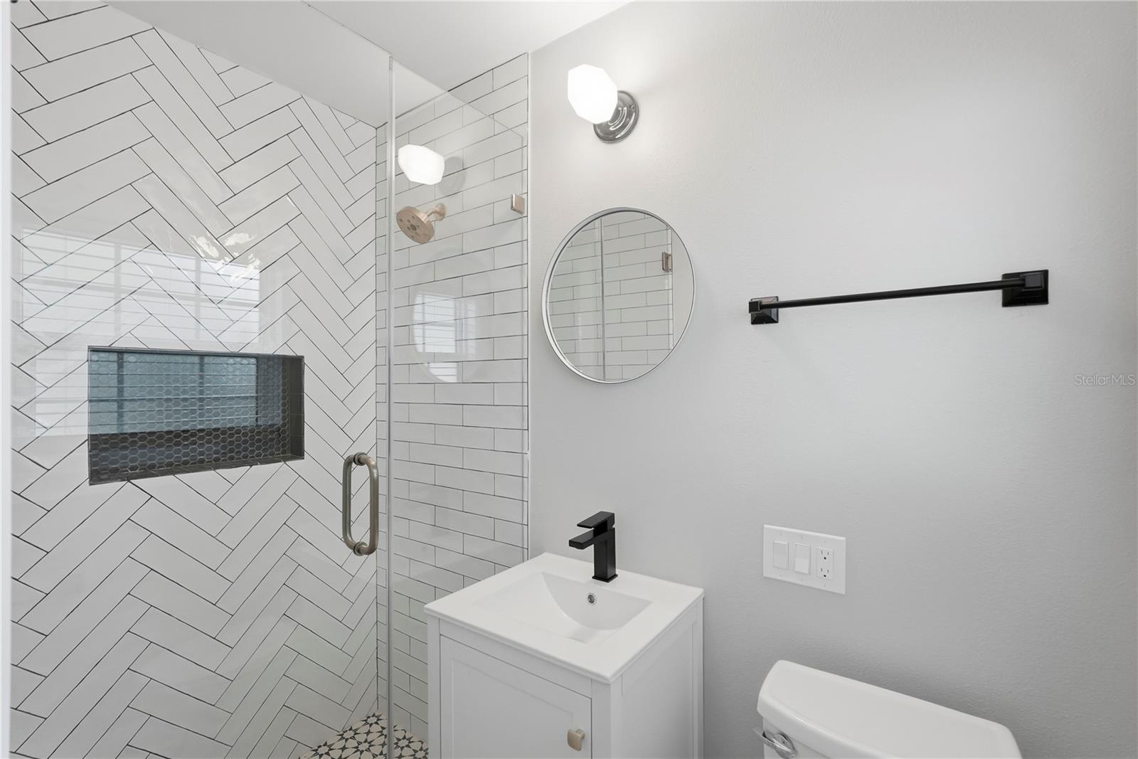 SNELL ISLE BRIGHTWATERS SEC 2 - Residential