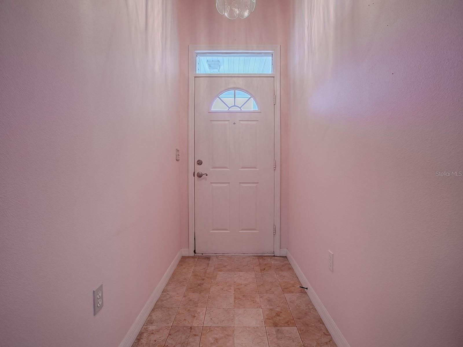 712 OLD OAKS LANE