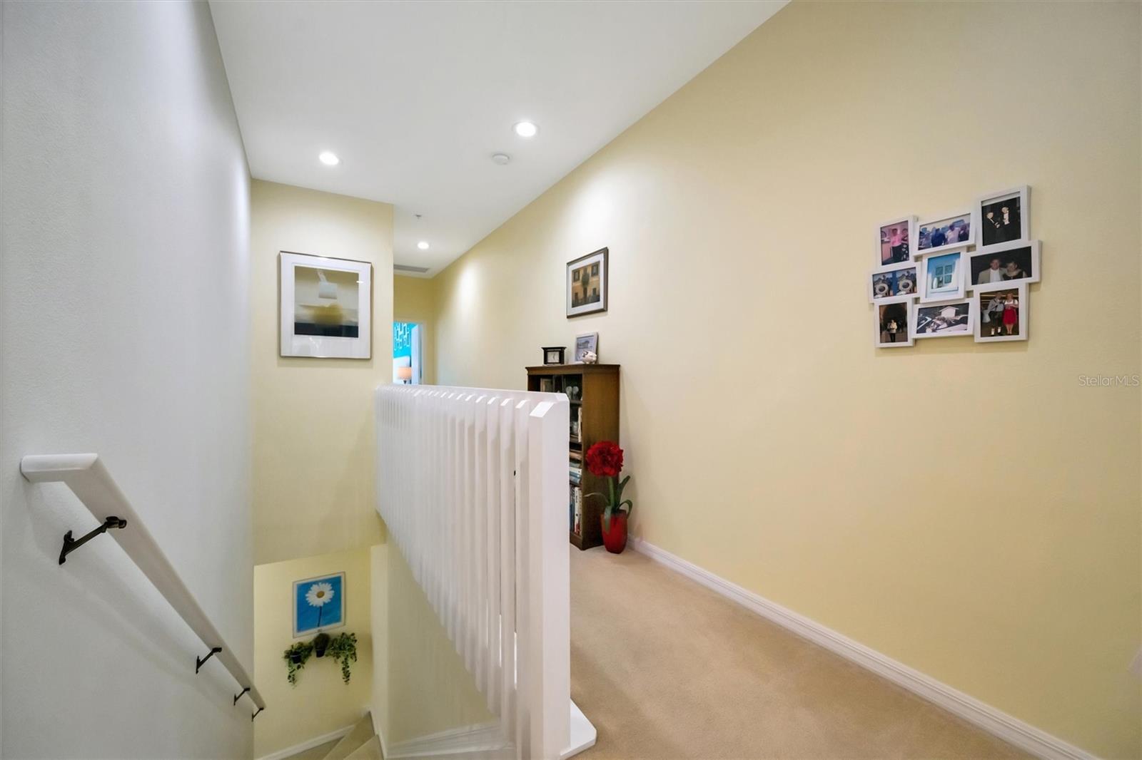 PALMA SOLA TRACE - Residential