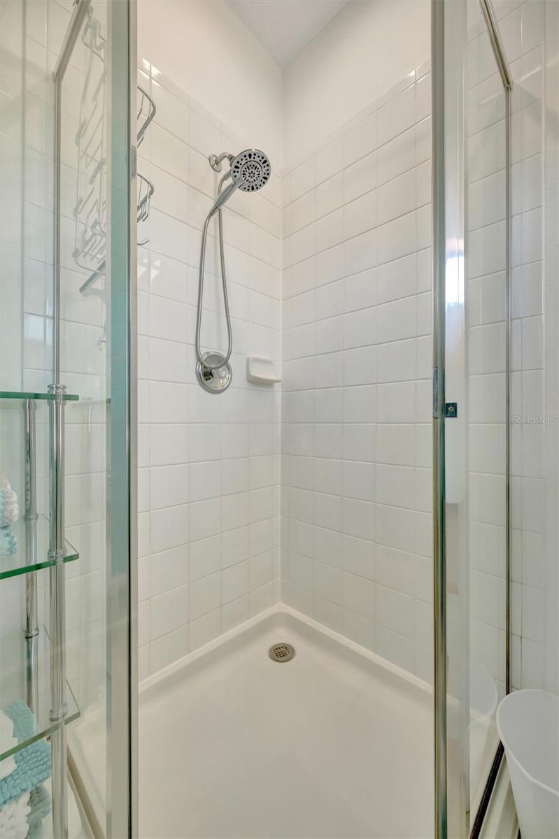 PALMA SOLA TRACE - Residential