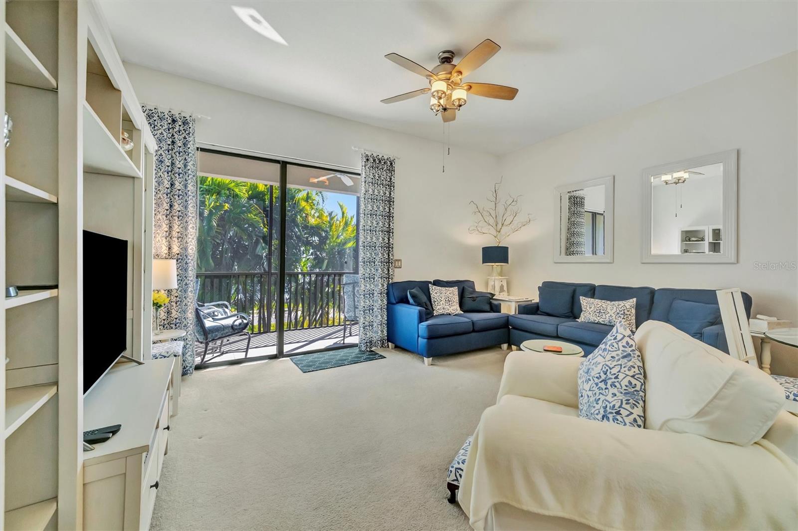 PALMA SOLA TRACE - Residential