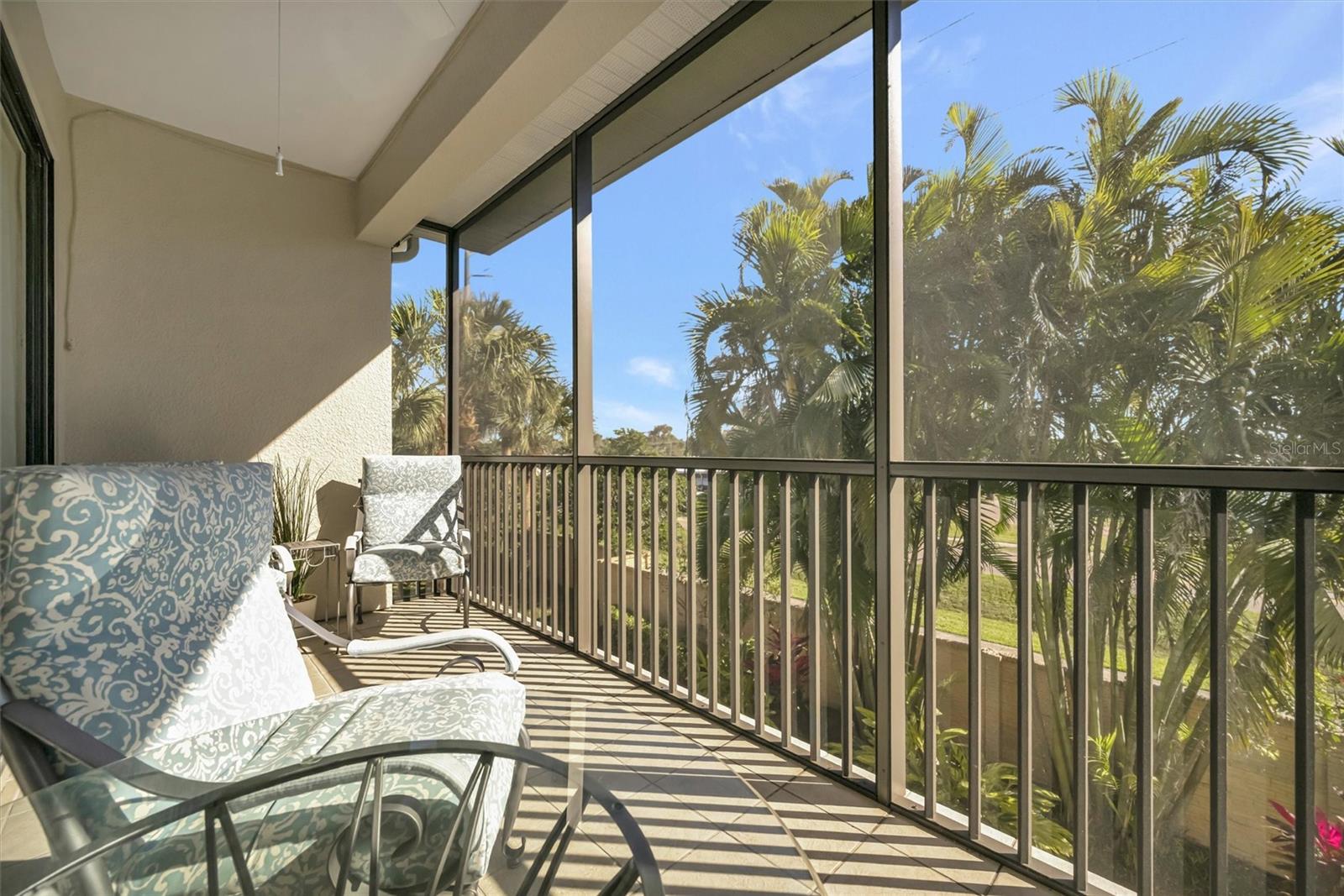 PALMA SOLA TRACE - Residential