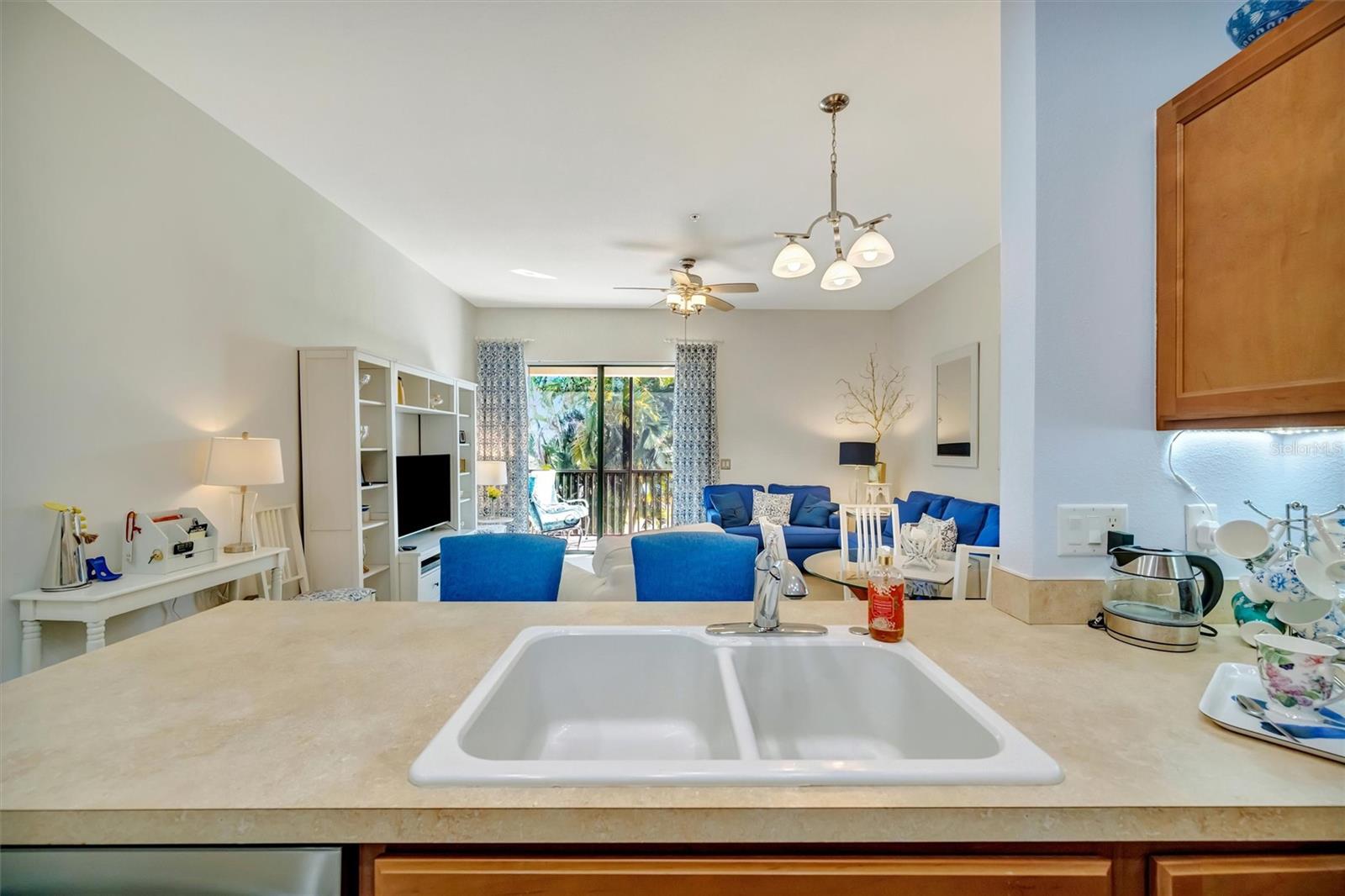 PALMA SOLA TRACE - Residential