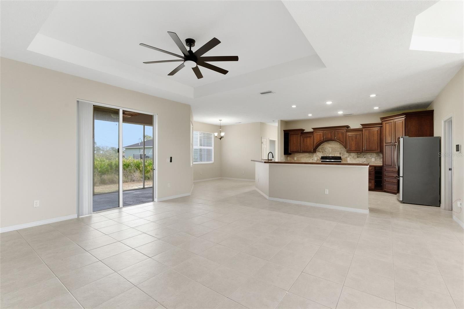 ROTONDA SANDS - Residential