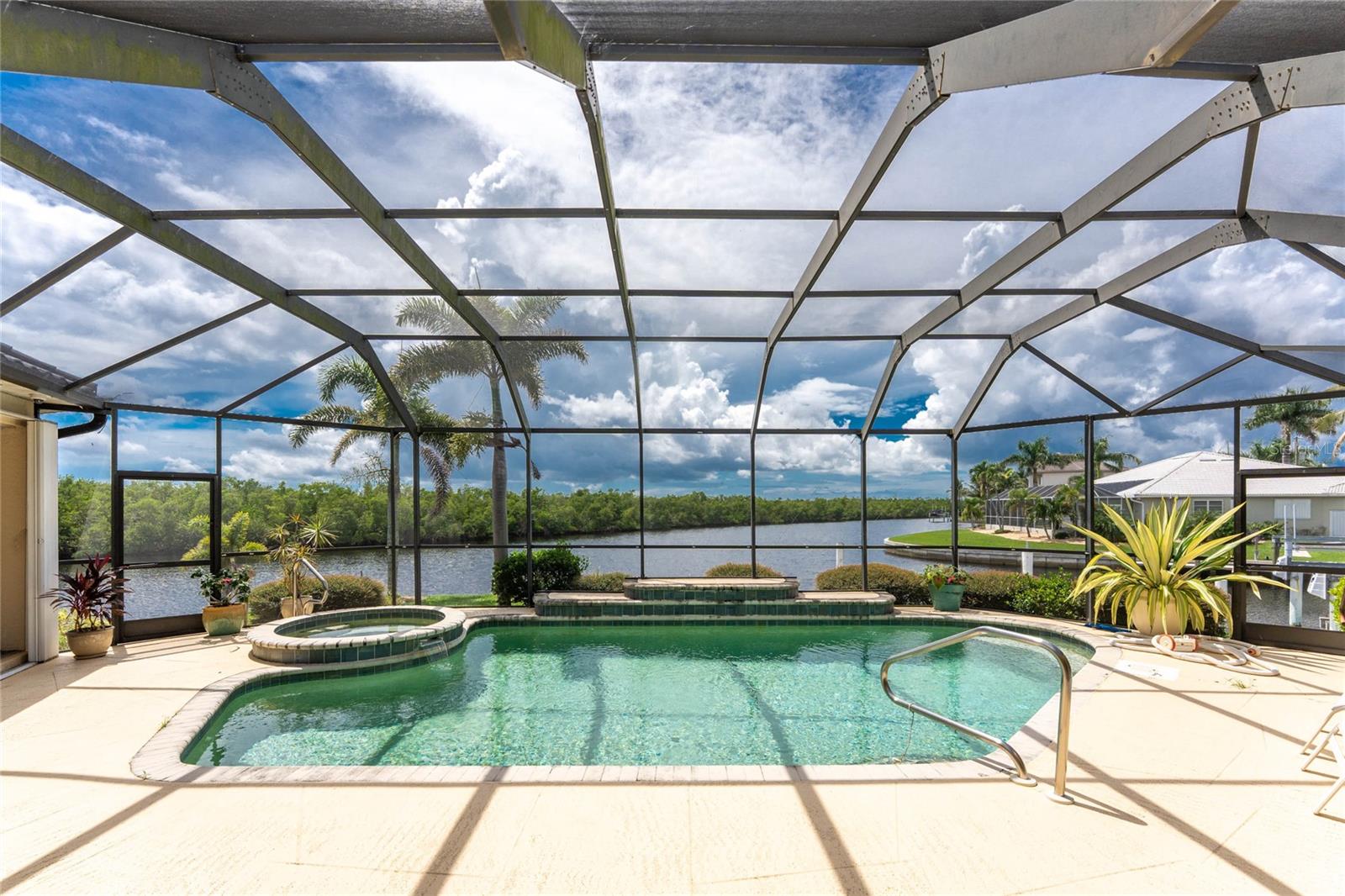 PUNTA GORDA ISLES SEC 12 - Residential