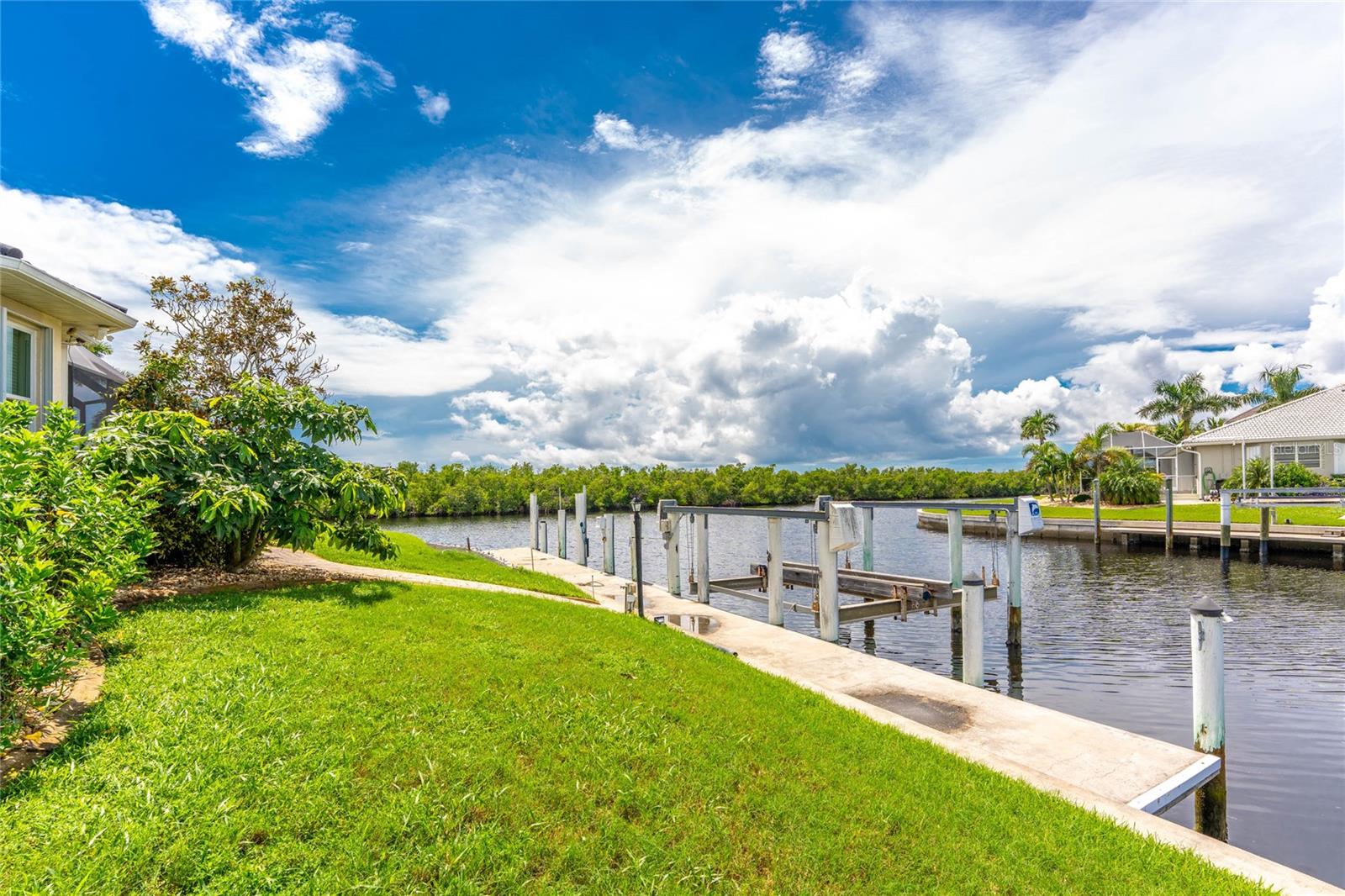 PUNTA GORDA ISLES SEC 12 - Residential