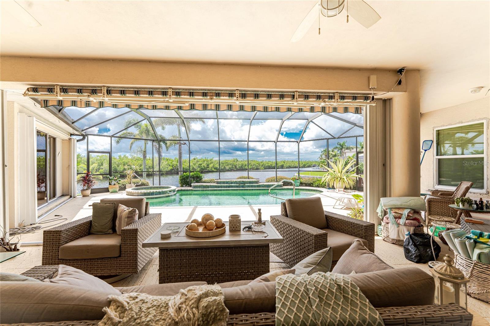 PUNTA GORDA ISLES SEC 12 - Residential