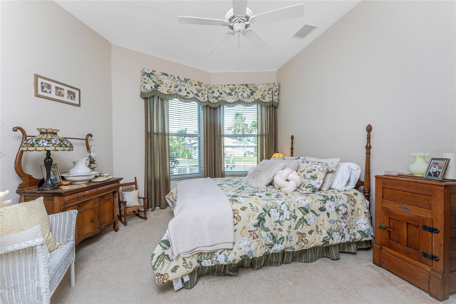 PUNTA GORDA ISLES SEC 12 - Residential