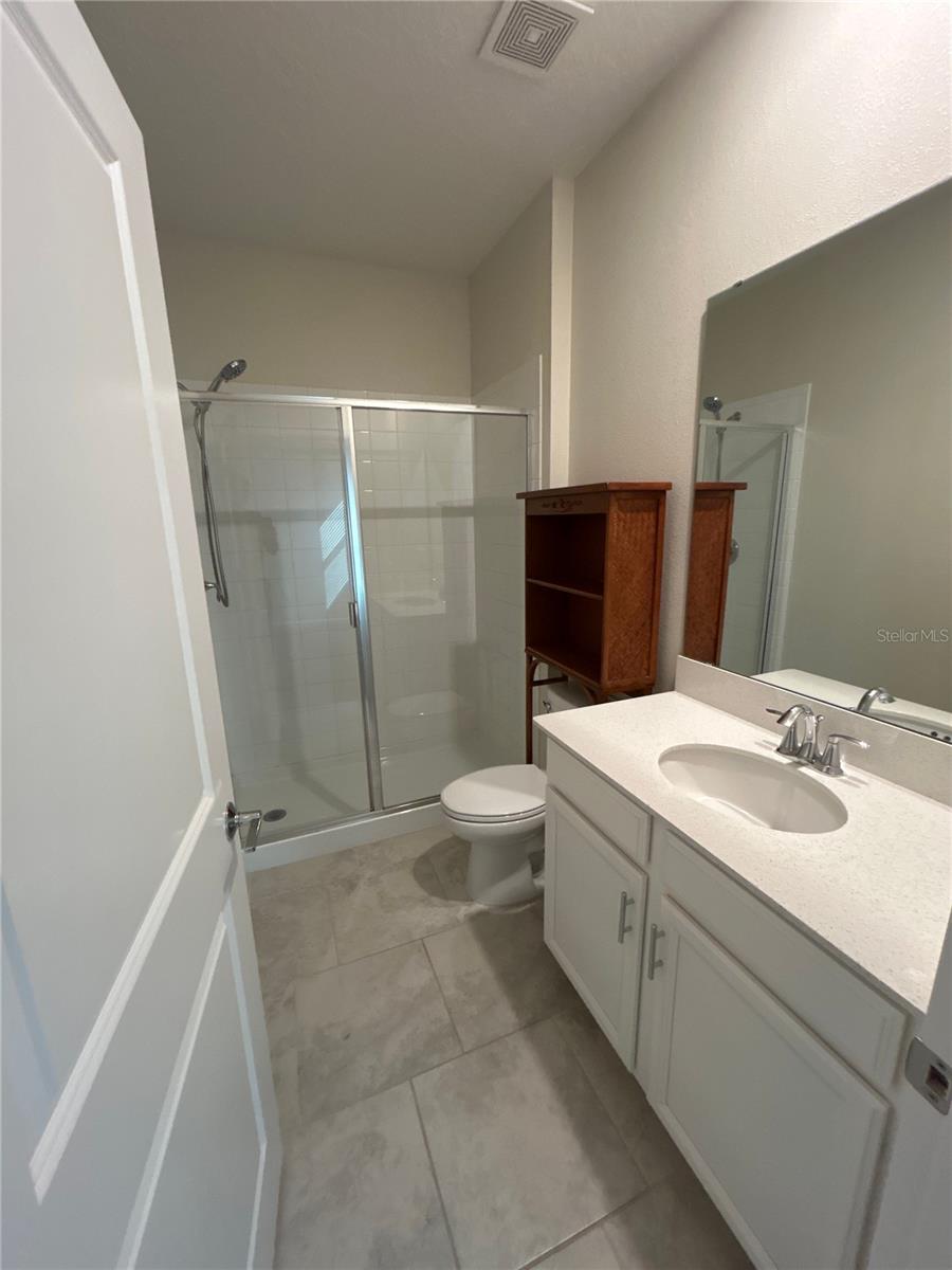 STONEYBROOK HILLS - Residential Lease