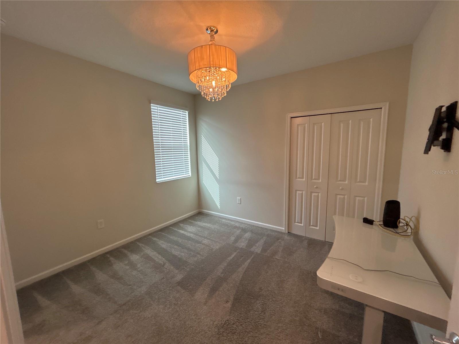 STONEYBROOK HILLS - Residential Lease